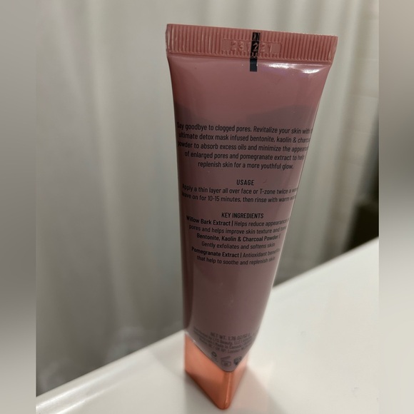 NWOT LYS BEAUTY Think Deep Face Mask - Picture 4 of 5